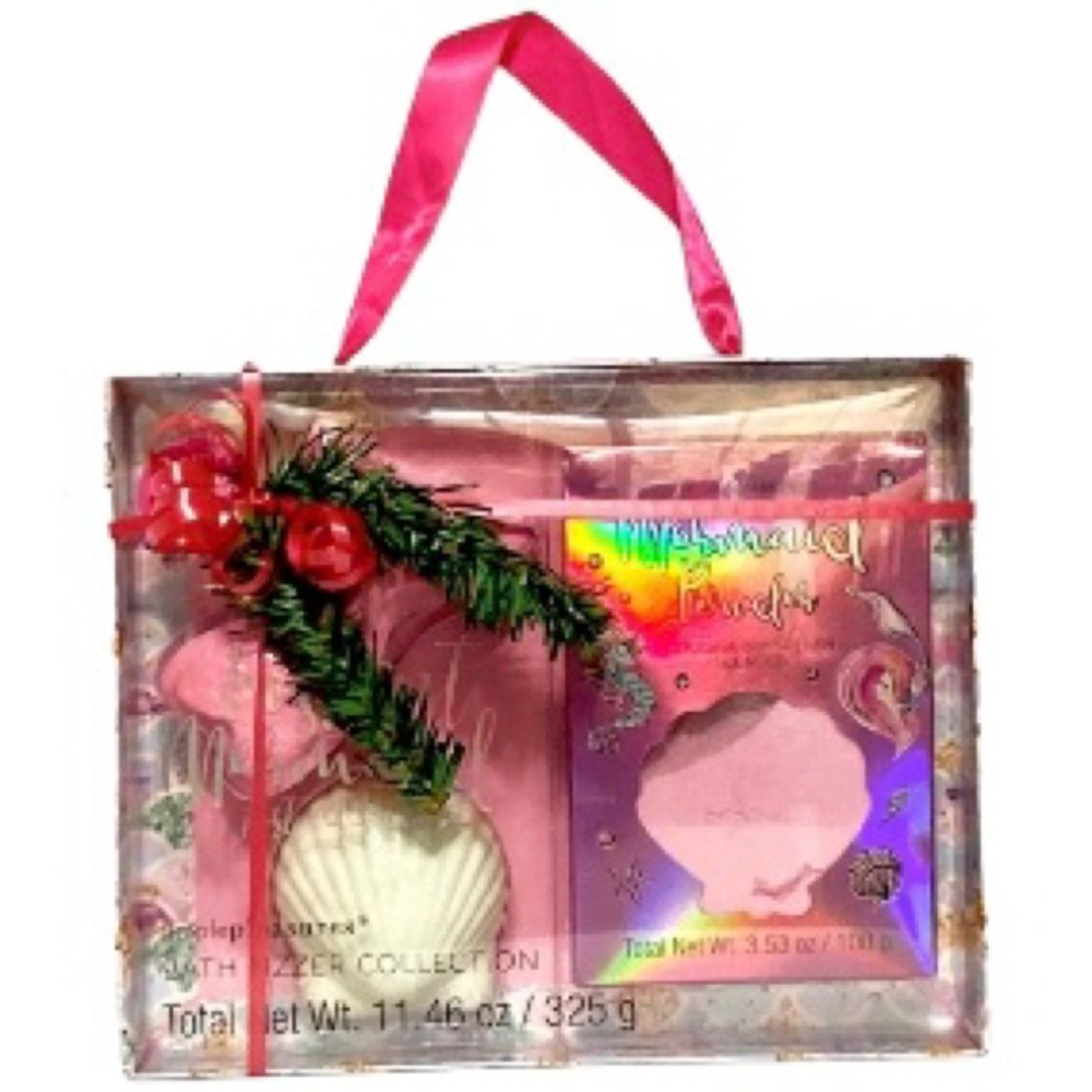 MERMAID Bath Gift Set 2 bath Fizzers and Bath Powder